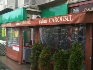 PVC transparent cafeneaCarousel 4