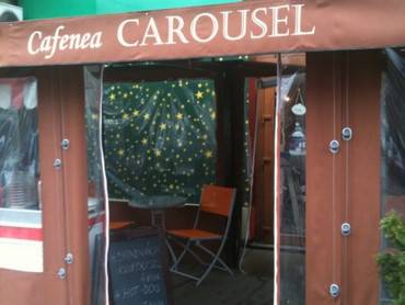 PVC transparent cafeneaCarousel 5