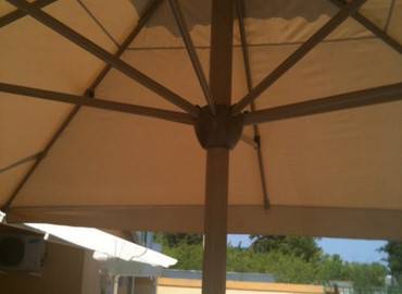 Umbrele corturi vila Bucuresti 2